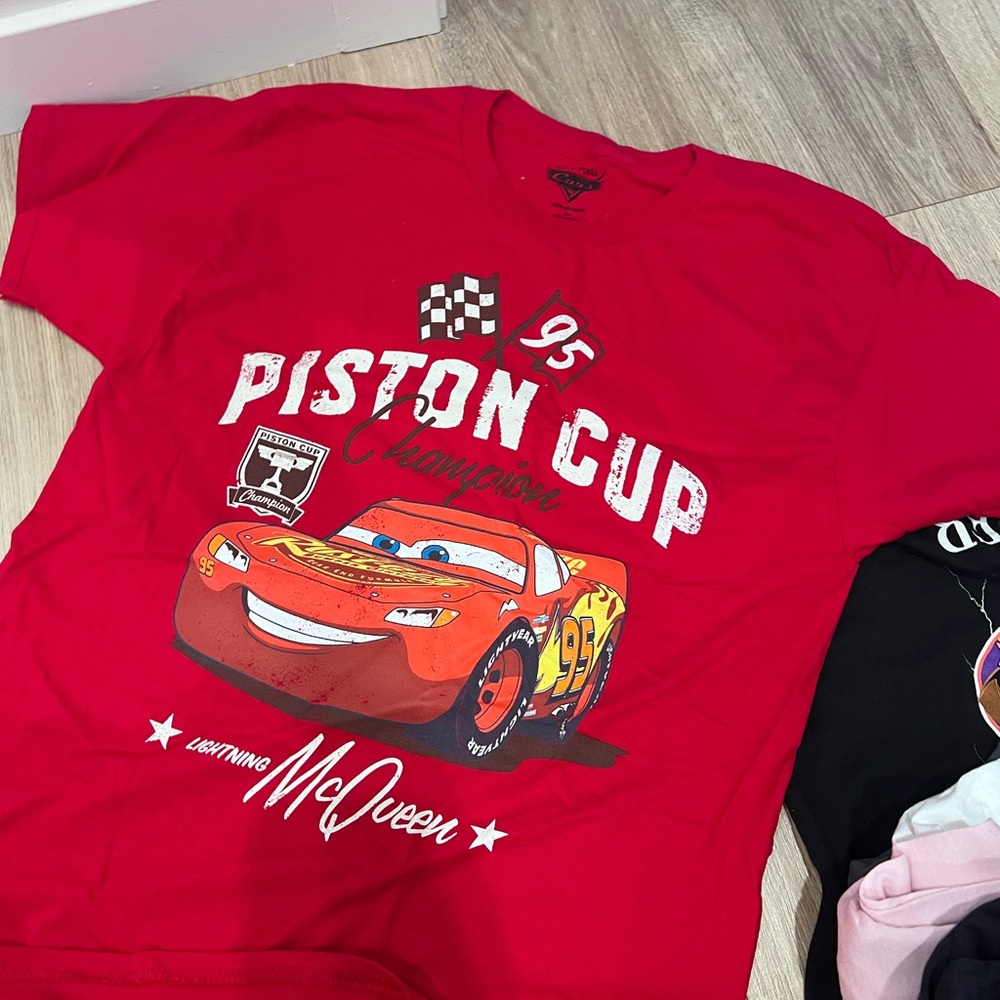 Disney Pixar Cars Lightning McQueen Piston Cup Red Tee